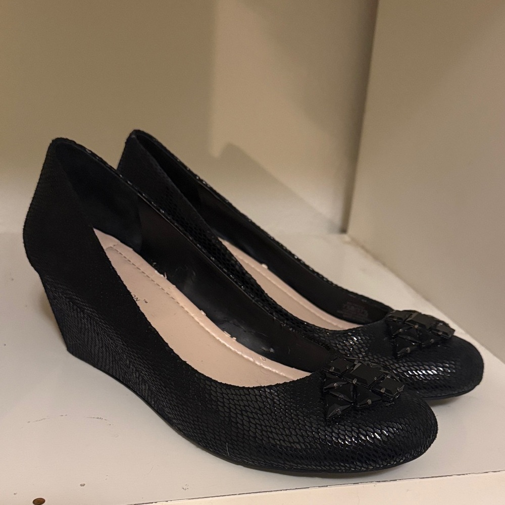 BCBGeneration Black Wedges with Textured Finish